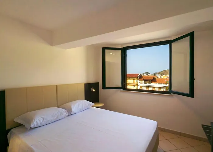 Magico Apartments - 450M Dalla Spiaggia