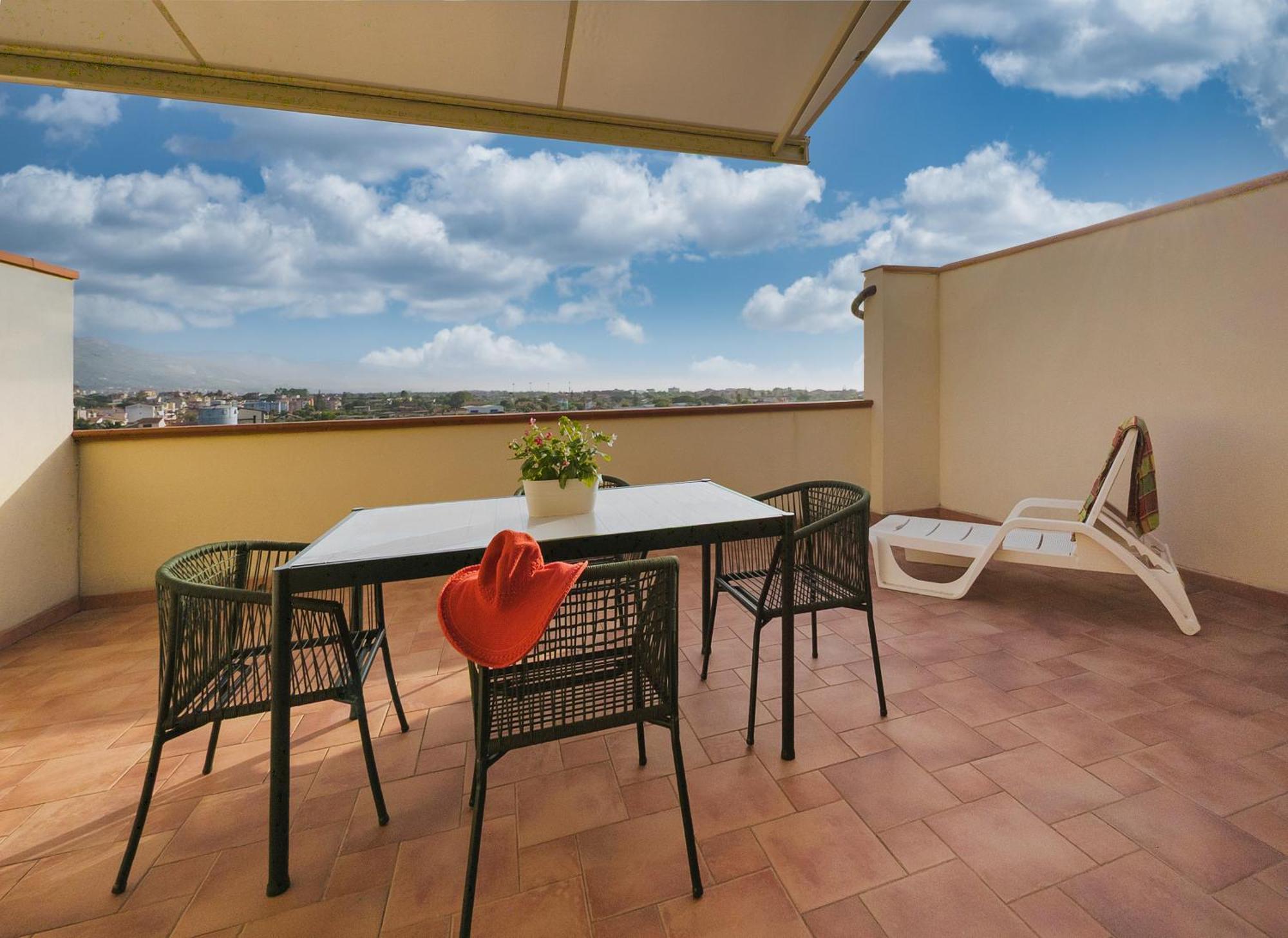 Magico - 450m Dalla Apartment